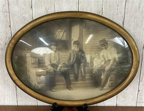 Antique Convex Bubble Glass & Oval Gold Frame FOUR GENERATION PORTRAIT ...