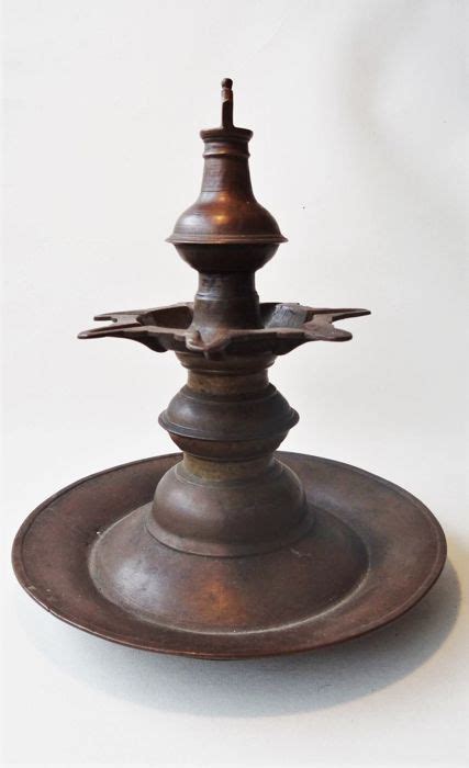 Bronze 7-wicks hanging oil lamp - H 230 mm - Catawiki