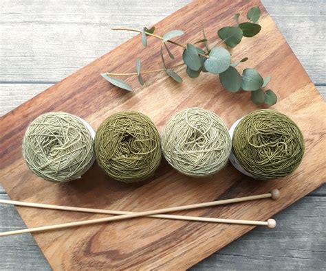 The Beginner’s Guide to Yarn Selection