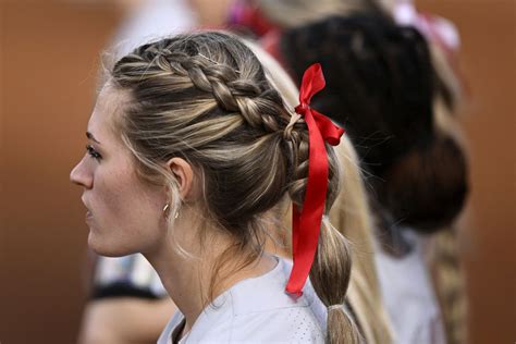 Alabama Crimson Tide Softball Spoils Opportunity Against Auburn - Roll 'Bama Roll