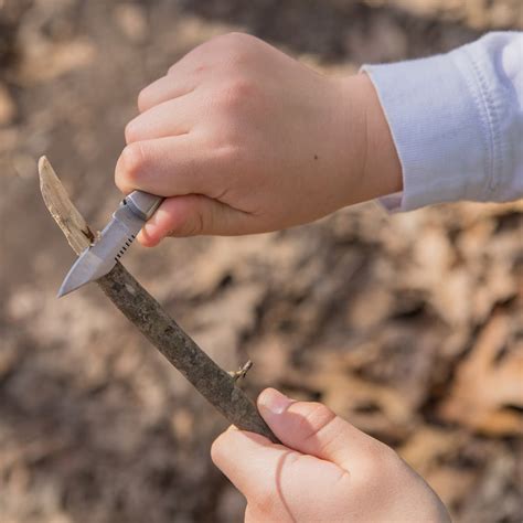 Whittling 101: An Introduction to Whittling Wood – Swiss Knife Shop