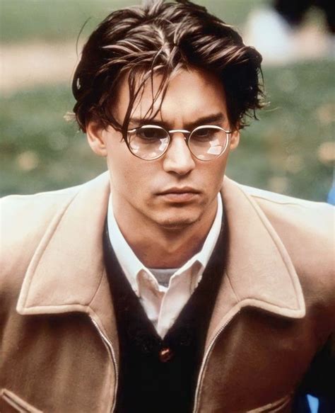 Johnny Depp Glasses, 90s Johnny Depp, Young Johnny Depp, Tim Burton, Jhonny Deep, Cute Actors ...