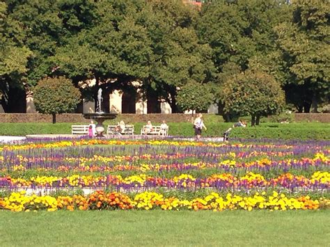 Explore Munich's Beautiful English Garden