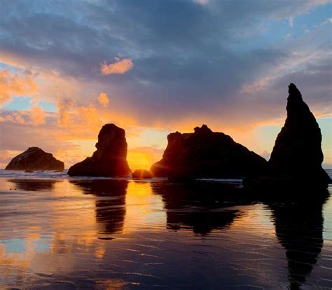 Sunset at Bandon Beach - Buddy Hawkins