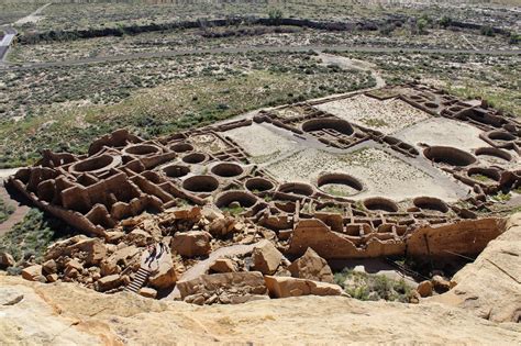 gjhikes.com: Pueblo Bonito