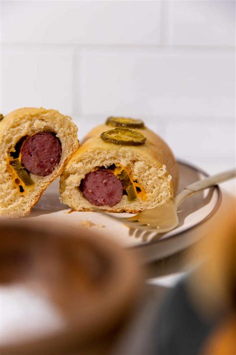 Easy Sausage And Cheese Kolache Recipe | Besto Blog