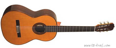 Ramirez Model 1a C-650 Traditional Spruce Concert Guitar