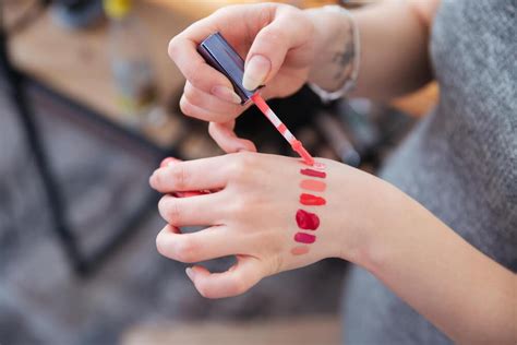 How to Pick the Best Lip Color for Your Skin Tone - Media Shelf