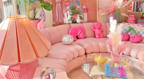 Man Transforms an Old Farmhouse into a Barbie Dreamhouse Fulfilling a Childhood Dream-LOOK ...