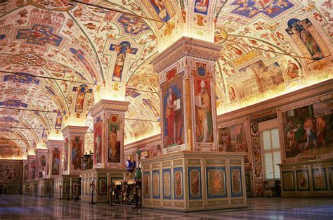 Small-Group Tour: Vatican Museums, Sistine Chapel, And St. Peter's Basilica With Skip-the-Line ...