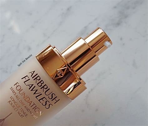 Charlotte tilbury airbrush flawless foundation - laderrentals