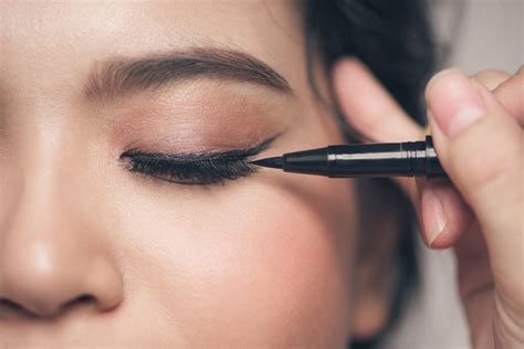 The Best Eyeliners | Reviews, Ratings, Comparisons