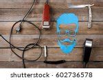 Image of Electric razor and cord | Freebie.Photography