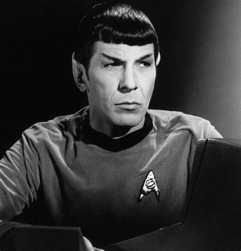 Leonard Nimoy as Mr Spock in Star Trek TV programme - the first series | Raumschiff enterprise ...