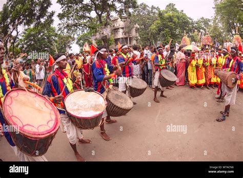 Santhal Dance High Resolution Stock Photography and Images - Alamy