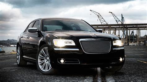 Black Chrysler 300 | King Limousine Service Toronto