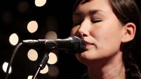 Nive Nielsen - Full Performance (Live on KEXP) - YouTube