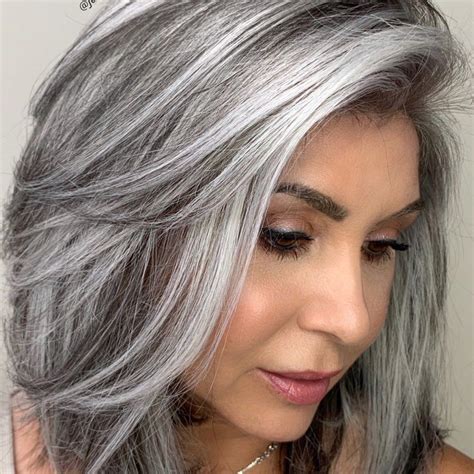 A Colorist Explains How to Get the Silver Hair of Your Dreams | Grey ...