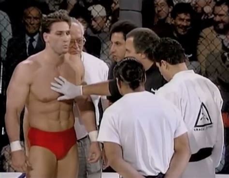 And So It Began: Royce Gracie’s Legendary Clash With Ken Shamrock At UFC 1!