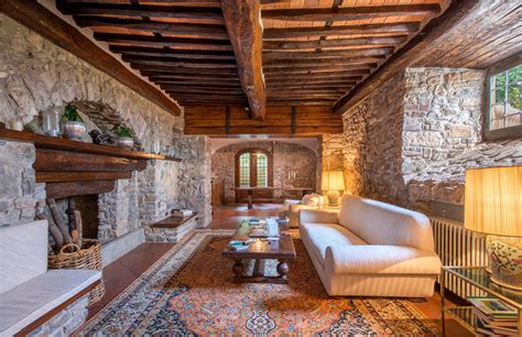 Tuscan villa with Napoleonic connections hits the market for €13m