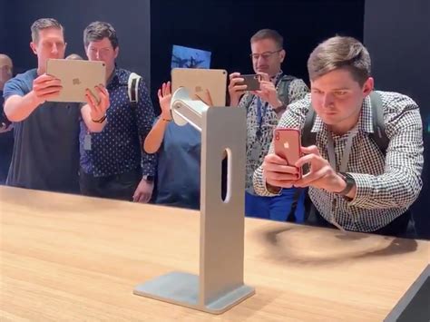 Apple's $1,000 Screen Stand Isn't a Rip-Off; It's a Missed Opportunity ...