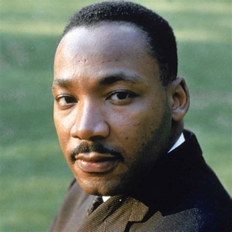 Martin Luther King Jr. - Day, Quotes, Speech & Facts - Biography