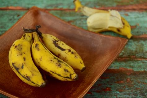 Latundan Banana: Health Benefits and Nutritional Facts – Ecosprout