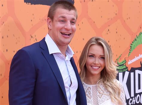 Rob Gronkowski says, does Gronk things while promoting girlfriend's SI ...