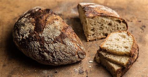 Recipe: Oat Porridge Bread - Tasting Table | Recette | Types de pain ...