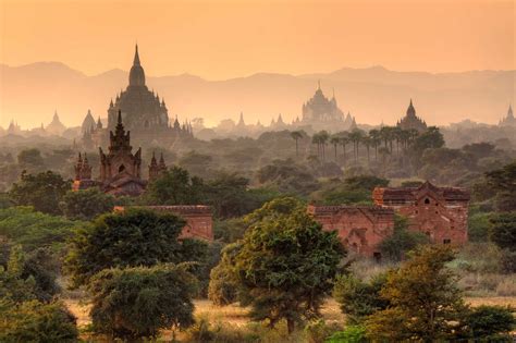 Fairy-tale Bagan, Myanmar