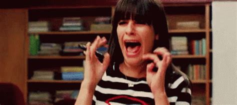 Freak Out GIF - Freakout Meltdown Glee GIFs | Say more with Tenor