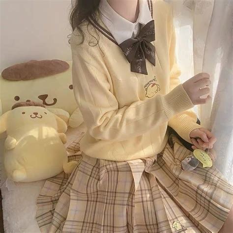 Clearance Sanrio collaboration sweater cinnamoroll mymelody pompompurin ...