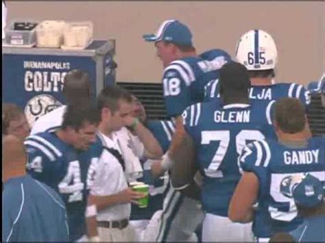 Peyton Manning and Jeff Saturday arguing on the sideline.mp4 - YouTube