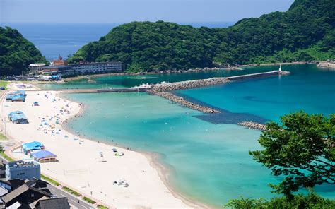 8 Best Beaches in Japan for Summer 2022 | JRailPass