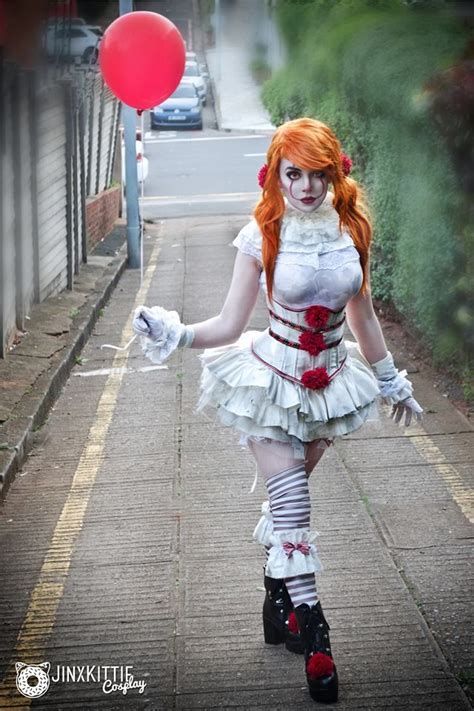 JinxKitte cosplay ️ "Can you smell the circus, Georgie?"... Finally PENNYWISE!