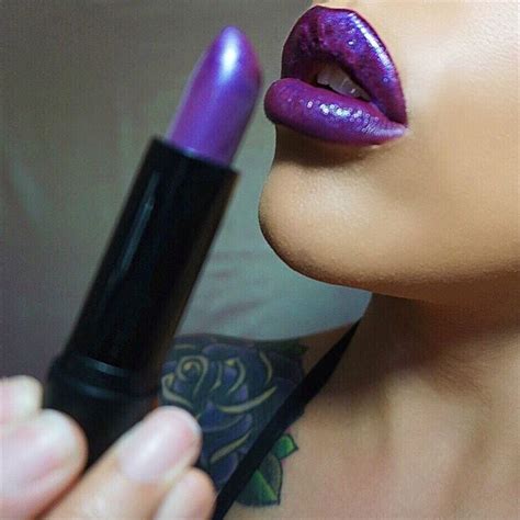List 98+ Pictures Red And Purple Lipstick All Over The Page Sharp