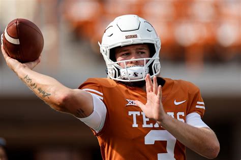 New Injury Update For Texas Quarterback Quinn Ewers - The Spun