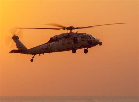 US Navy Chopper Crashes In Kuwait, Minor Injuries