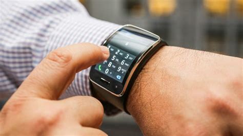 Samsung Gear S review: The smartwatch that's also a smartphone - CNET