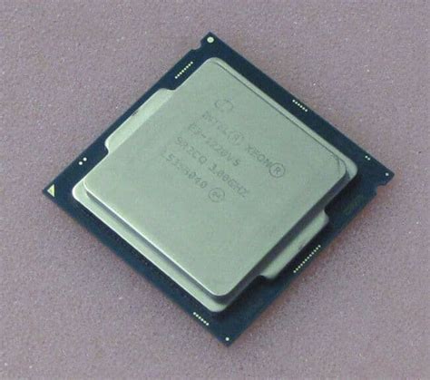 Intel Xeon Quad Core E3-1220v5 Processor 3GHz 8M Cache LGA1151 CPU SR2CQ