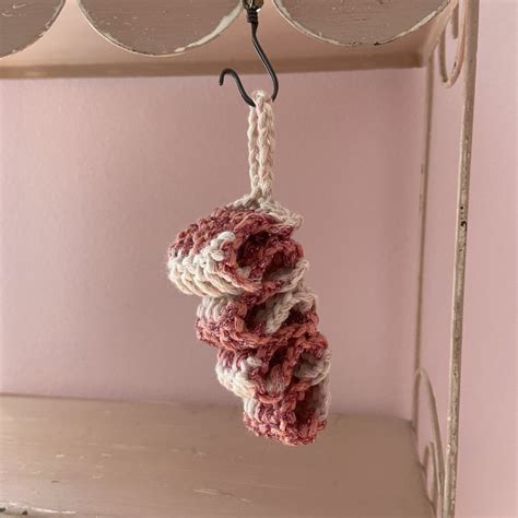 Ribbon Candy - Ornament | Patterns | - Hobbii.com