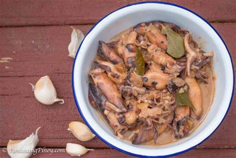 Adobong Hipon sa Gata (Shrimp Adobo in Coconut Milk) - Panlasang Pinoy