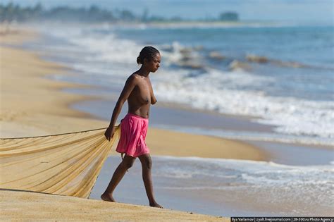 Seminude girl on the beach, Madagascar | Ilya Varlamov | Flickr