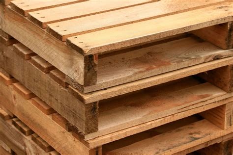 Corporate Pallet Service | Has In-House Design Team Modeling Custom