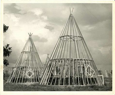 Construction of Wigwam Hotel