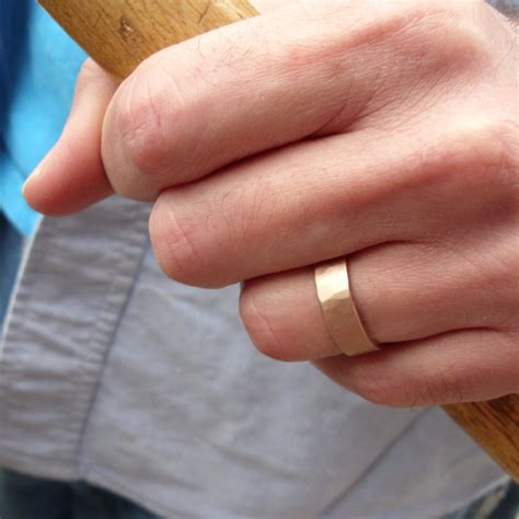 Hammered Gold Wedding Band Set in Recycled 14k Yellow or Rose - Etsy