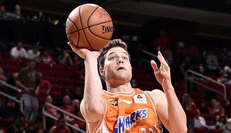 NBA: 75 points! Jimmer Fredette rocks in China | World Sport News