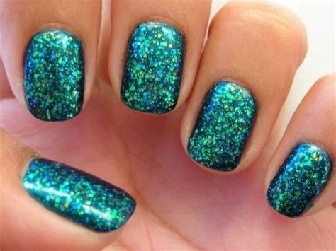 LOVE,LOVE,LOVE | Glittery nails, Mermaid nails, Green nails
