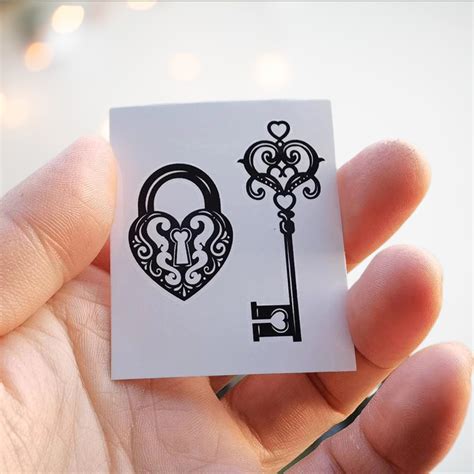 Key & Heart Lock Temporary Tattoo – House of Chastity