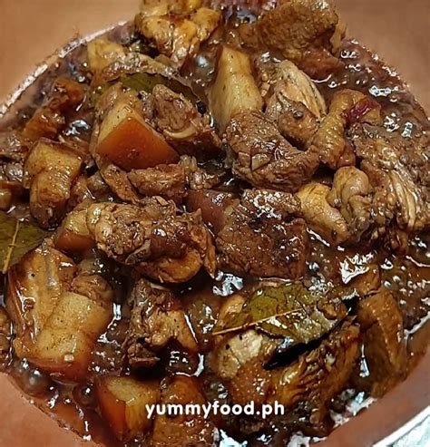 Adobong Baboy at Manok Recipe » Yummy Food Ph